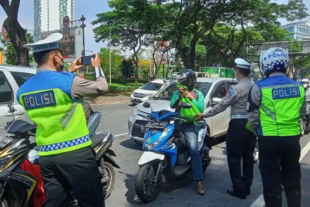 Tilang Berbasis Poin SIM